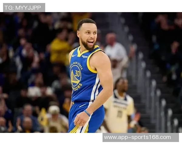 勇士频繁调整首发阵容库里期待球队能实现稳定轮换